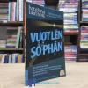 Vượt Lên Số Phận (Sách cũ)